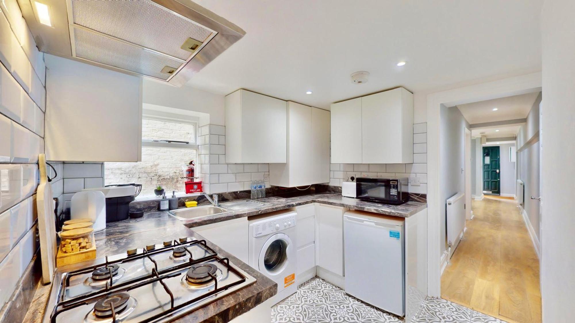 Appartamento Tube & Notting Hill Nearby - Garden Flat Haven Londra Esterno foto