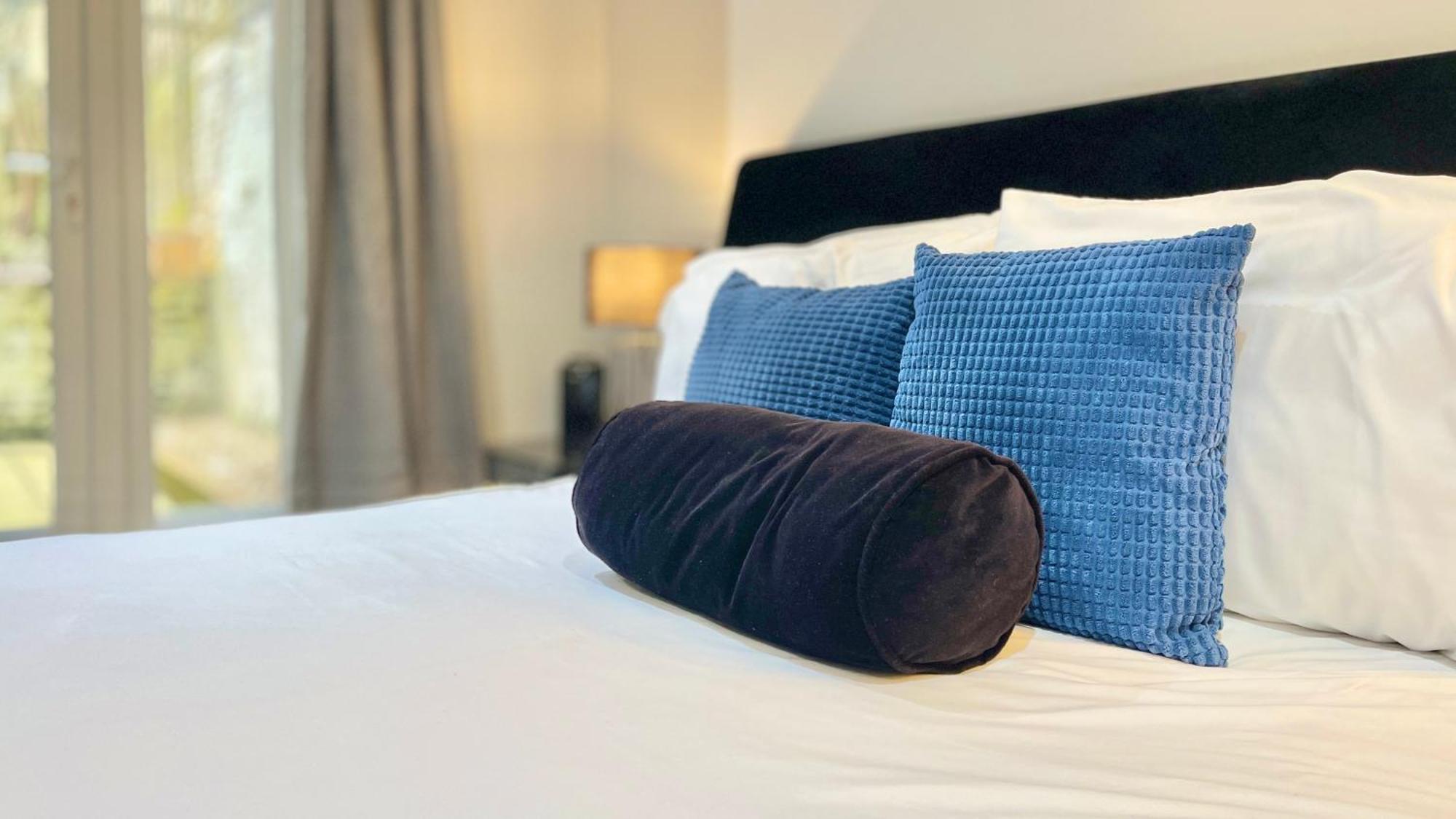 Appartamento Tube & Notting Hill Nearby - Garden Flat Haven Londra Esterno foto