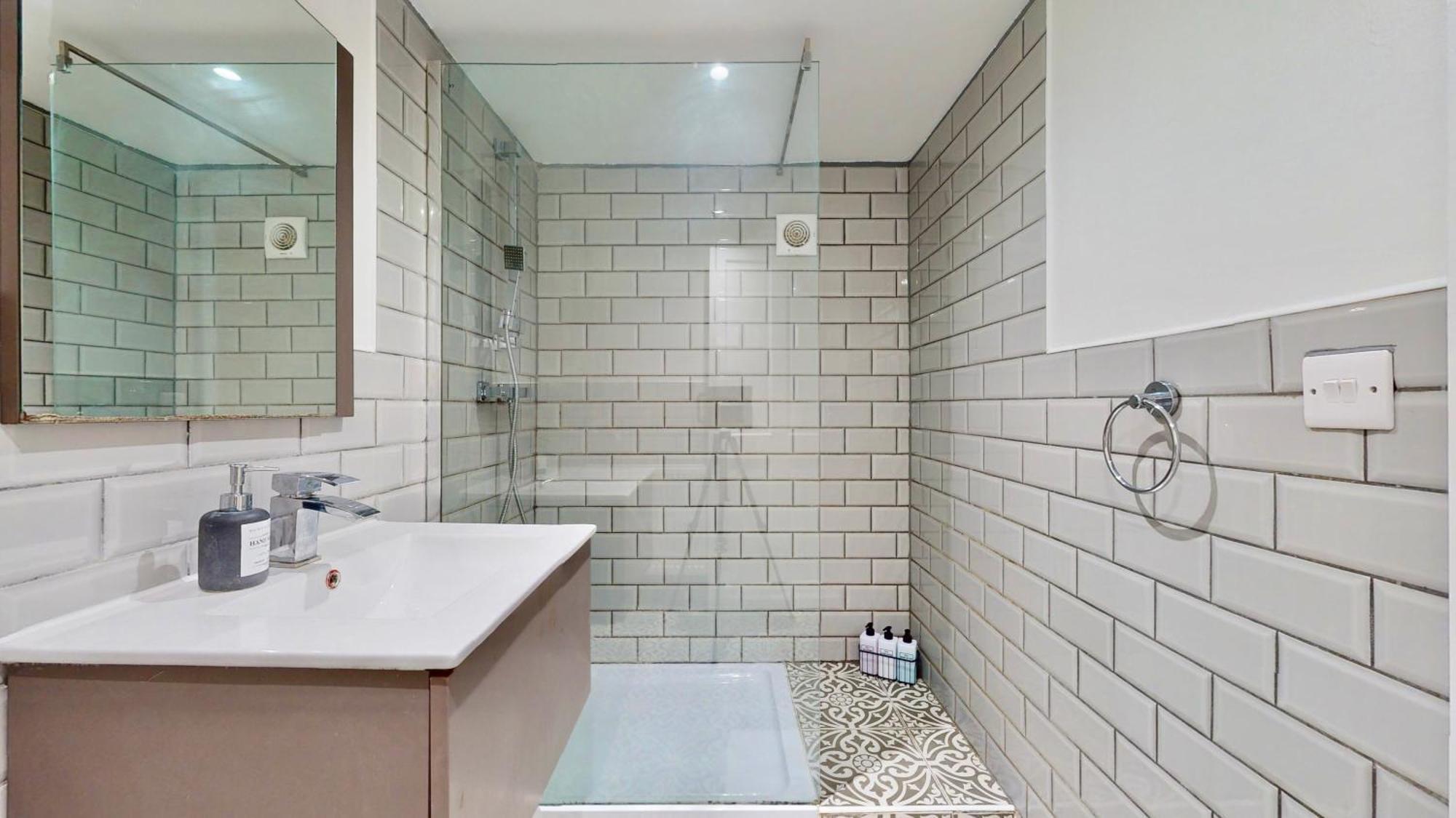 Appartamento Tube & Notting Hill Nearby - Garden Flat Haven Londra Esterno foto